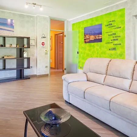 Albarosa Apartment *