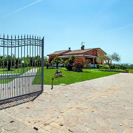 Albarosa Apartment Fertilia