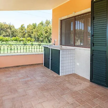 Albarosa Apartment *